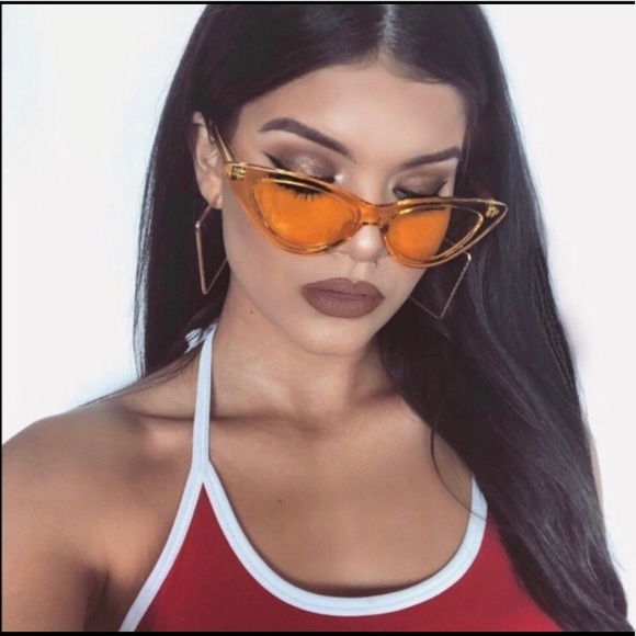 VanityxLace Boutique Accessories - 🚫SOLD OUT🚫The Sophia Soho Translucent sunnies 🧡